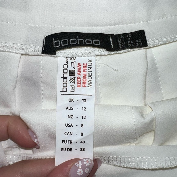 BooHoo White Mini Tennis Skirt sz 8 ruffle athletic - Picture 2 of 2